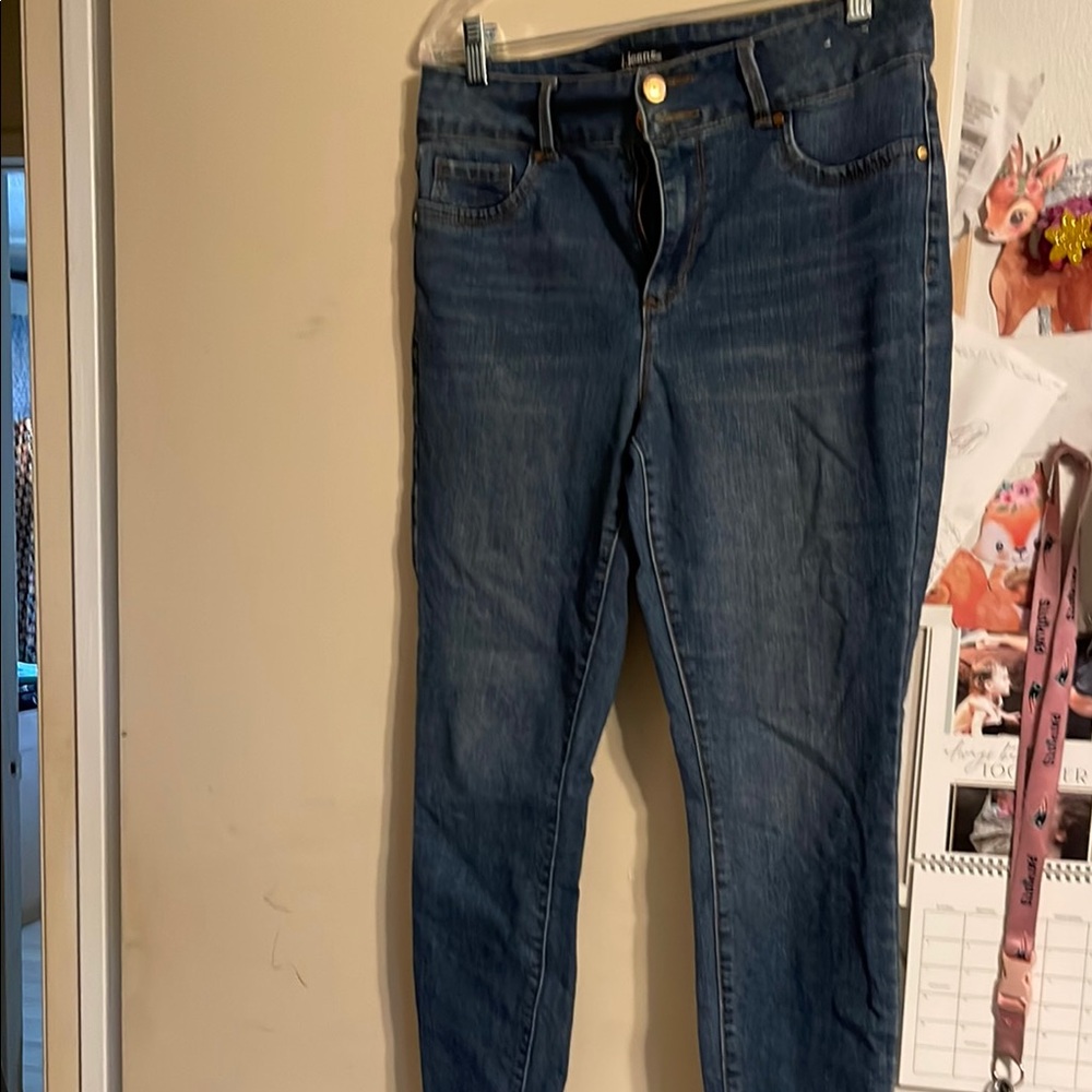 Blue Skinny Jeans with Slim Fit